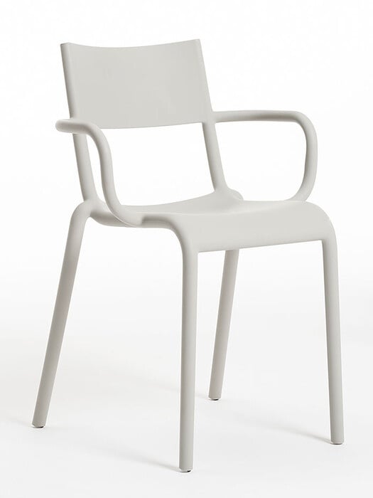 Kartell Armlehnstuhl Generic A grau, Designer Philippe Starck, 79x52.5x52 cm