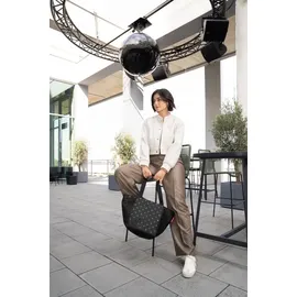 Reisenthel shopper M glossy dots black -