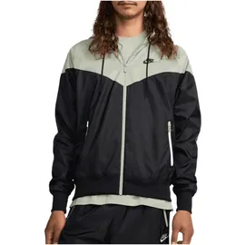 Nike WVN LND WR HD JKT schwarz M