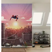 KOMAR Marvel Spider-Man Swinging Through the Air rosa,