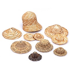 Strohhüte-Sortiment, 4–10 cm, 10 Stück