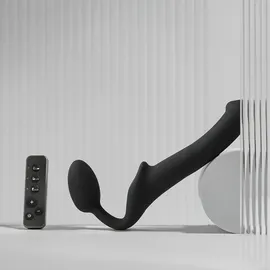 Strap-On-Me Strapless Strap-on „Vibrating Bendable“ mit 3 Motoren, schwarz