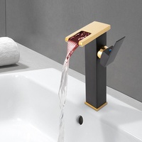 LED Wasserhahn Wasserfall Badarmatur Mischbatterie für Bad Küche (schwarz,gold)