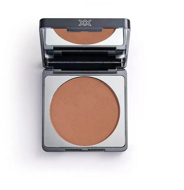 REVOLUTION Bronzer Command