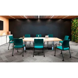 Konferenztisch Bootsform Xio - Designlösung für Ihren Konferenzraum