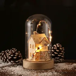 LED Deko in Glaskuppel beleuchtet Holzhaus Weihnachtsdeko 10 LED H: 20cm natur