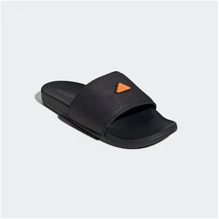 Core Black / Core Black / Crew Orange 39