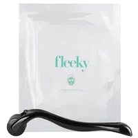 fleeky Collagen Sheet Mask mit 540 Needle Dermaroller