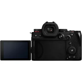 Panasonic Lumix DC-S5II + LUMIX S PRO 24-70mm F2,8