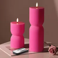 Girimax Hot Pink gerippte flammenlose Stumpenkerzen mit Fernbedienung, Echtwachs flackernde Batterie LED-Kerzen 2er Set
