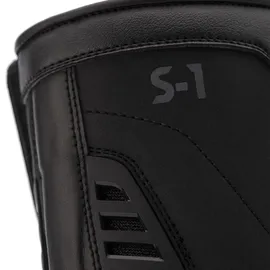 RST S1 Schwarz 42