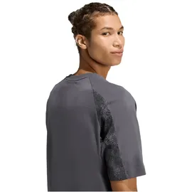 adidas Camo grau M