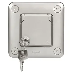 Legrand Steckdose 077839 mit Schloss SK IP44
