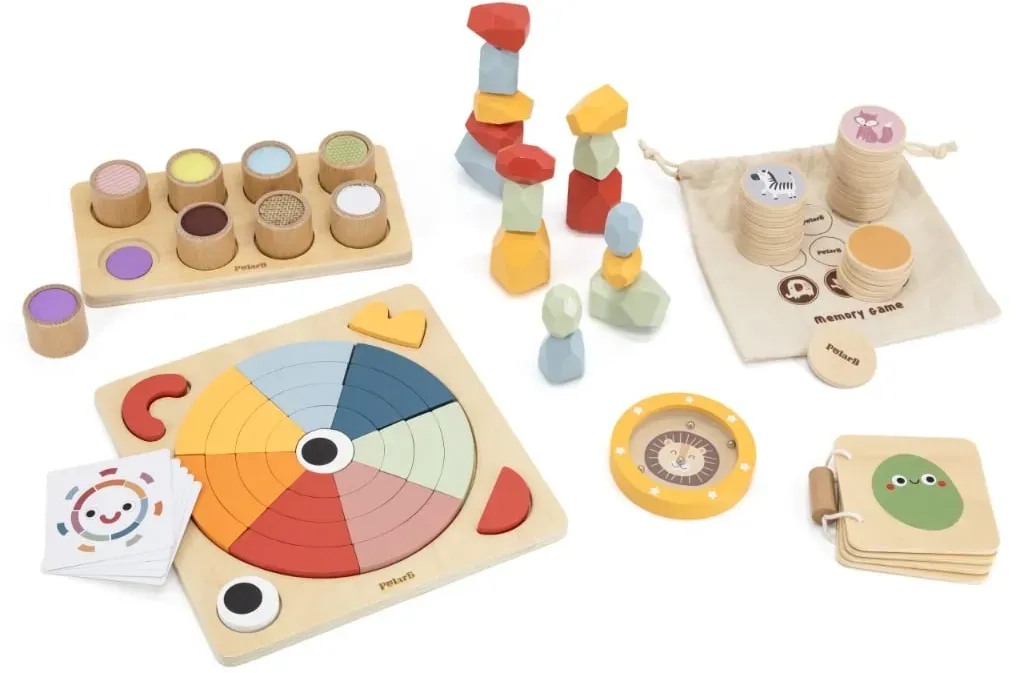 Motorik- und Sensorikspielzeug-Set aus FSC-Birkenholz 6-teilig, mehrfarbig, 30x35x9,5 cm - PolarB Grow-With-Me Box - Ab 3 Jahren