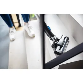 KOENIC KVR 21621 Akkusauger blau