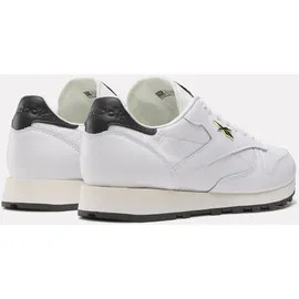 Reebok Classic Leather White / Black / Chalk 45