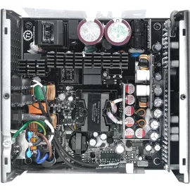 Thermaltake Toughpower GF1 ARGB 650W | PC-Netzteil