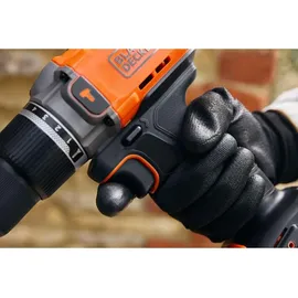 Black & Decker Akku-Schlagbohrschrauber BCD383D1XC inkl. 1 x 2,0 Ah + Ladegerät