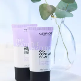 Catrice The Mattifier Oil-Control Primer für einen matten Look der Haut 30 ml