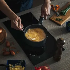 Fiskars Hard Face Stieltopf 1,8 L 18 cm rund