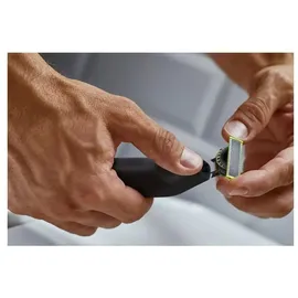 Philips OneBlade Pro 360 Face + Body QP6542/15
