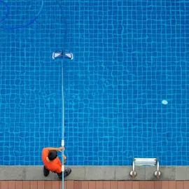 Arebos Poolbürste, Poolreiniger, Saugbürste, Teleskopstange, Poolsauger mit Schlauch, robuste Poolbürste mit seitlichen Borsten