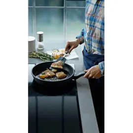 WMF PermaDur Premium Stielpfanne 28 cm flach