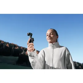 DJI Osmo Pocket 4 Creator Combo
