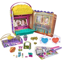 Polly Pocket GVC96 - Popcorn-Box Spielset, Popcorntüten-förmige Box, die zum Kino-Abenteuer Wird, kleine Polly & Lila Puppen, 15 Überraschungen, Spielzeug Geschenk für Kinder ab 4 Jahren