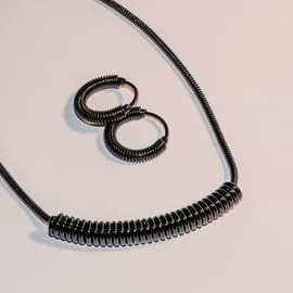 Liebeskind Berlin Creolen Twist Edelstahl Schwarz unisize