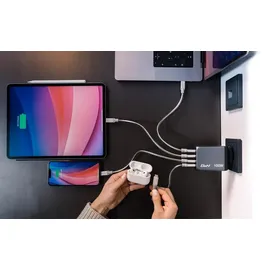 Verbatim GaN 100W, 1x USB-A, 3x USB-C PD, 3.0, QC 3.0 grau