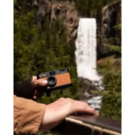camp snap CS-V105 – Retro Digitalkamera im Vintage-Look, mit Vintage-Fotoeffekten, ohne Display, 8MP, USB-C, SD-Slot, braun