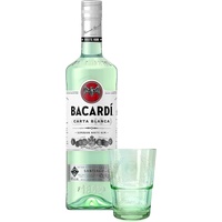 BACARDÍ Carta Blanca White Rum Geschenkpackung mit Glas, der legendäre weiße Karibik-Rum aus dem Hause BACARDÍ, perfekt für Cocktails, 37,5% Vol., 70cl / 700ml