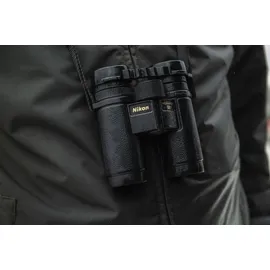 Nikon Monarch HG 10x30