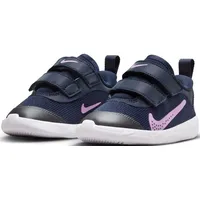 Nike Omni Multi-Court (TD) Hallenschuh mit Klettverschlüssen schwarz 21 EU