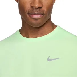 Nike MILER Dri-Fit UV Herren T-Shirt, grün - US: XL