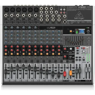 Behringer Xenyx X1832USB