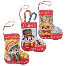 Riolis Kreuzstich Stickpackung "Weihnachtsstrümpfe klein, 3er-Set", Zählmuster, a 11x15cm