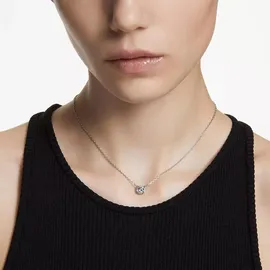 Swarovski Stilla Anhänger Kette mit Swarovski Kristallen Silber