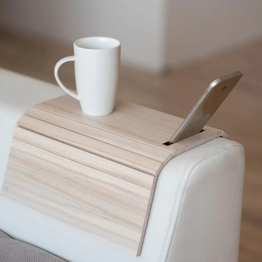 Armrest covers made of wood, sofa shelf, coaster, sofa tray, mobile phone holder 1.