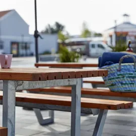 Plus Wega 177 x 185 x 76 cm Teak