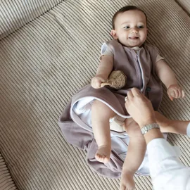 EMMA & NOAH Ganzjahresschlafsack Essential 1.0 TOG, rot, 90