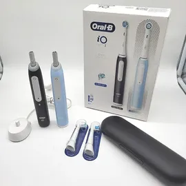 Oral-B  iO Series 3 Duopack Matt Black + 2. Handstück Ice Blue + Reiseetui