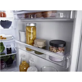 KOENIC KBR 8811 D DOD Einbaukühlschrank (135 l, 871 mm hoch)