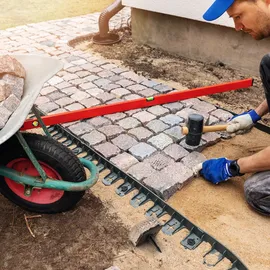 ledscom.de LED Solar-Pflasterstein Bodeneinbauleuchte BROSLO mit Erdspieß für außen, Glas, 10 x 10cm, warmweiß