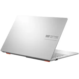 Asus Vivobook Go 15 OLED AMD Ryzen 5 7520U 16 GB RAM 512 GB SSD