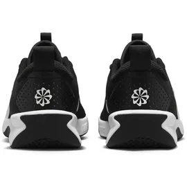 Nike Omni Multi-Court Teens Black/White 37,5