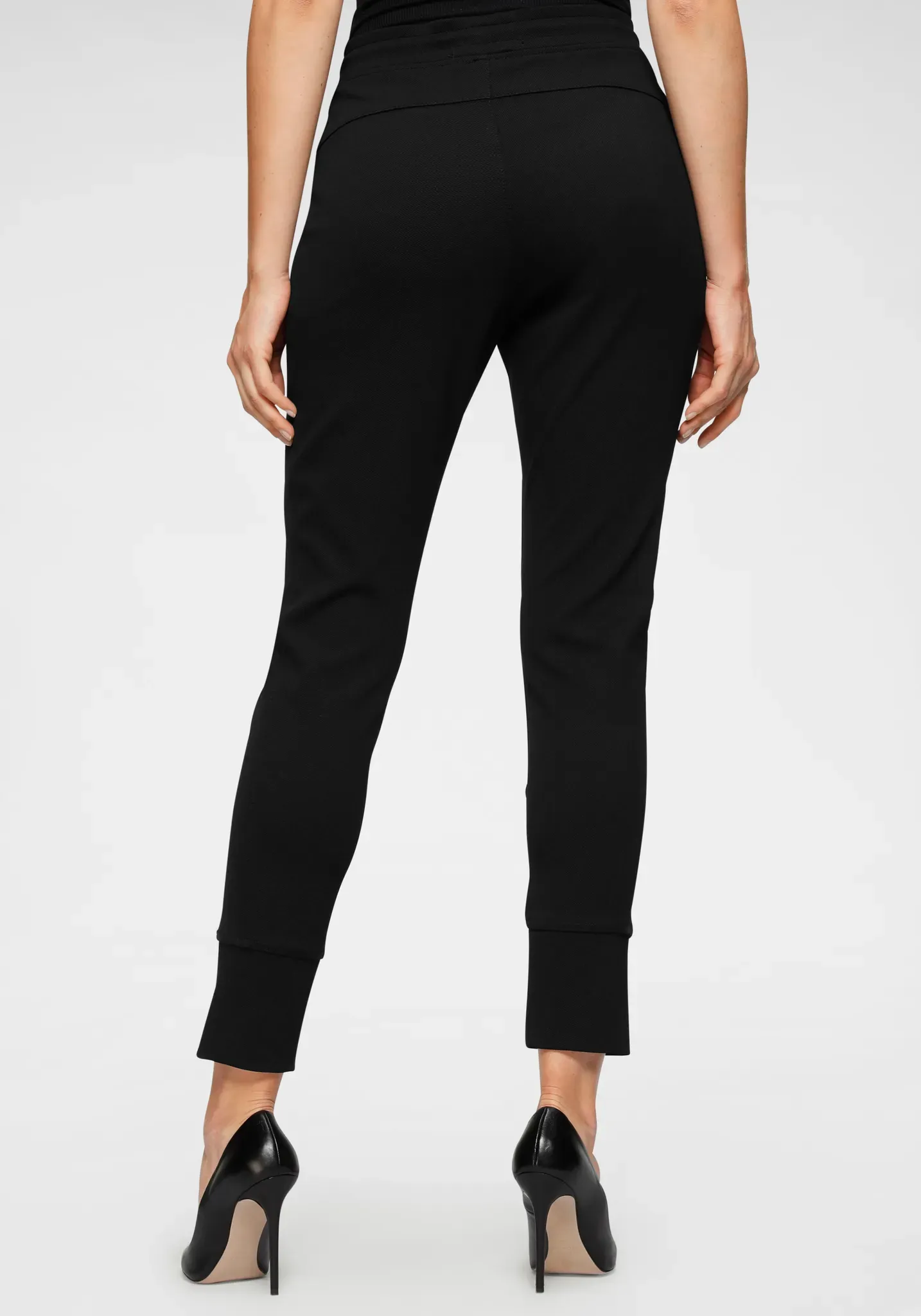 MAC Jogger Pants »Future-Pants«, Gewebte Schlupfform mit großen Taschen MAC black 36