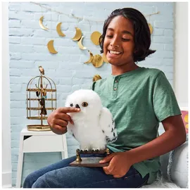Spin Master Wizarding World Hedwig 20 cm Weiß