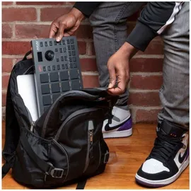 Akai Professional MPC Studio Controller MIDI Controller, Schwarz